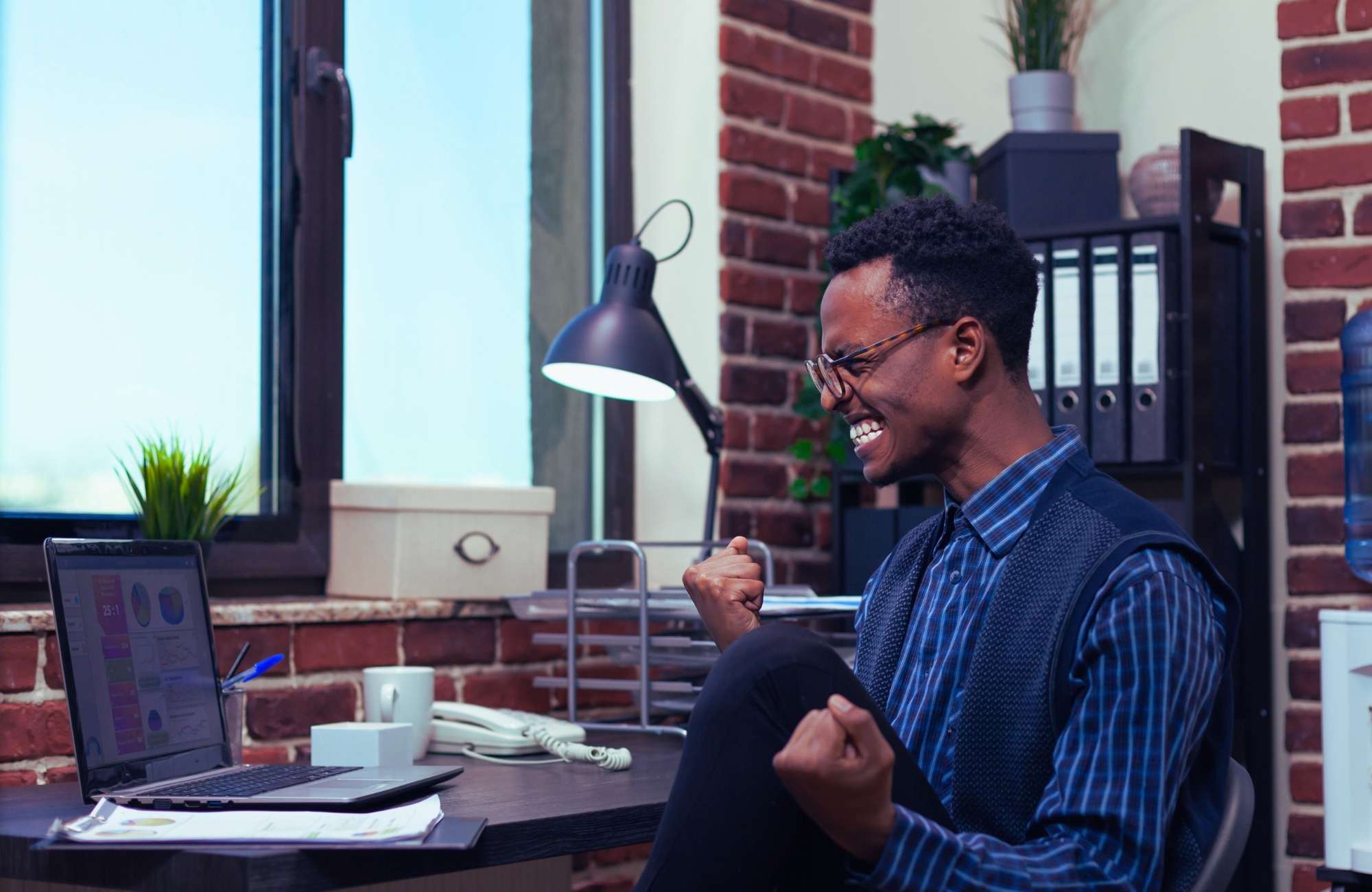 La scienza della motivazione: Come rimanere costantemente ispirati e produttivi